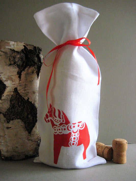 Sale **Red Dala Horse Bottle Bag**