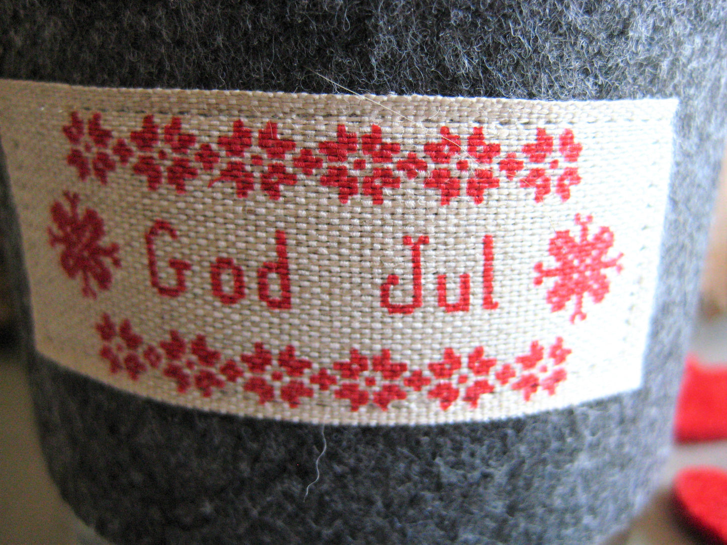 Grey Felt & Cream God Jul Christmas Candle Holder