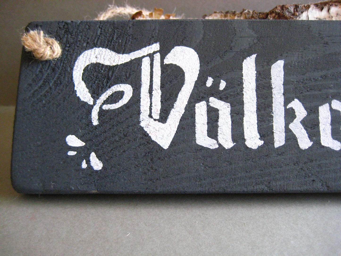 Välkommen Swedish Welcome Reclaimed Wood Hanging Sign