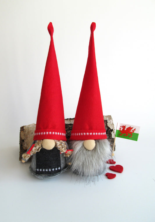 Welsh Flag Scandinavian Gnome Boy And / Or Girl